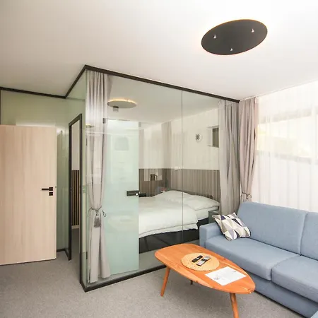 New - Fox Hrabovo Apartment, Malino Brdo, Bike &